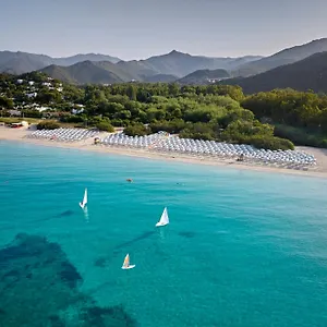 Calaserena Village Geremèas